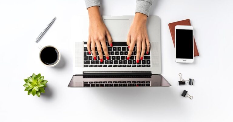 Top 10 best countries for IT jobs for Indians